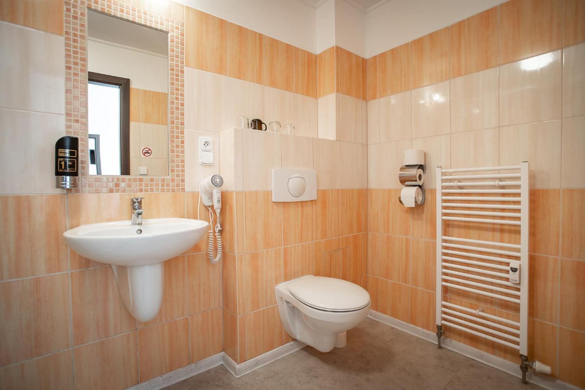 Penzion Statek Bernard Kralovske Porici Room photo