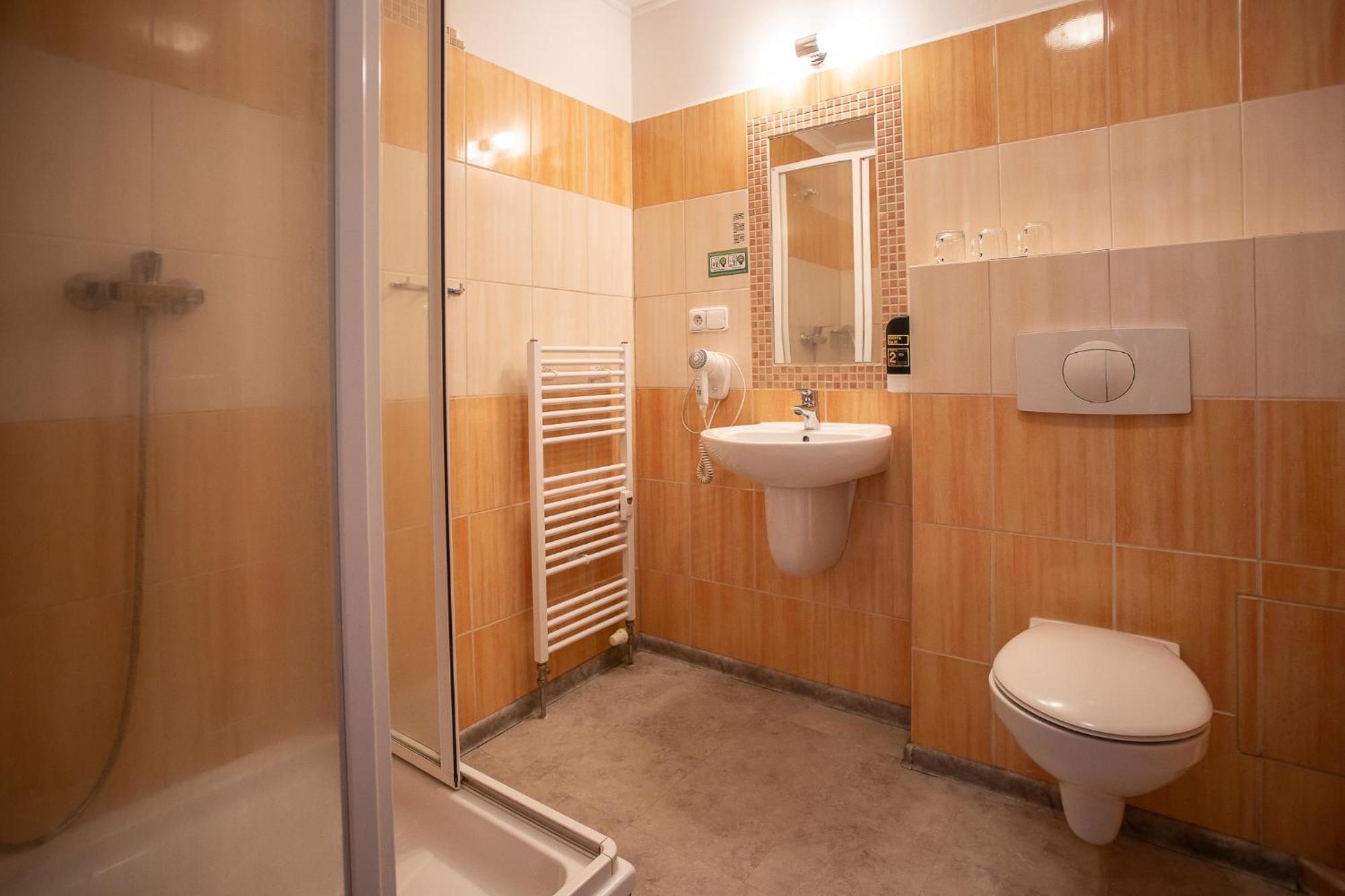 Penzion Statek Bernard Kralovske Porici Room photo