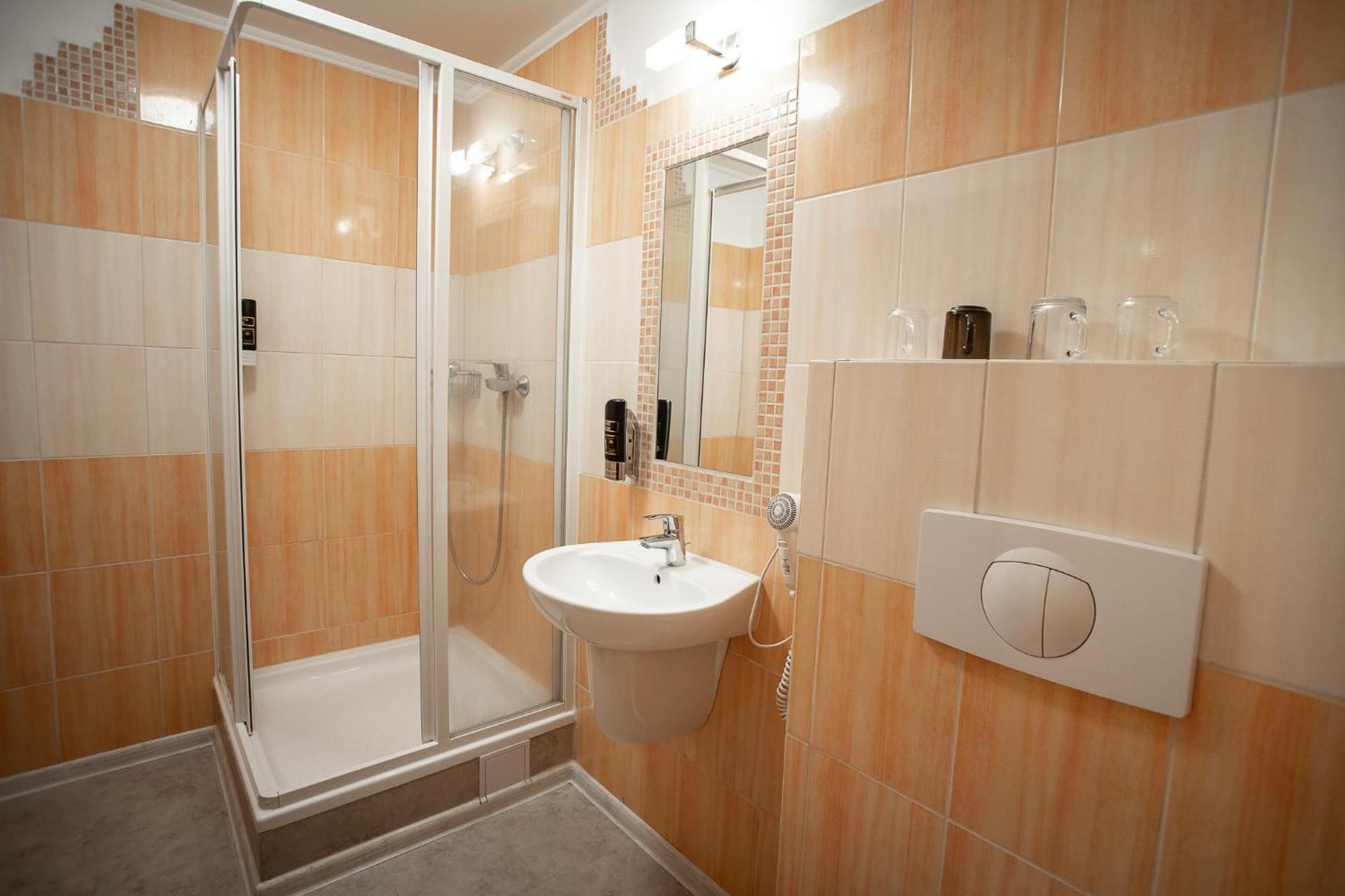 Penzion Statek Bernard Kralovske Porici Room photo